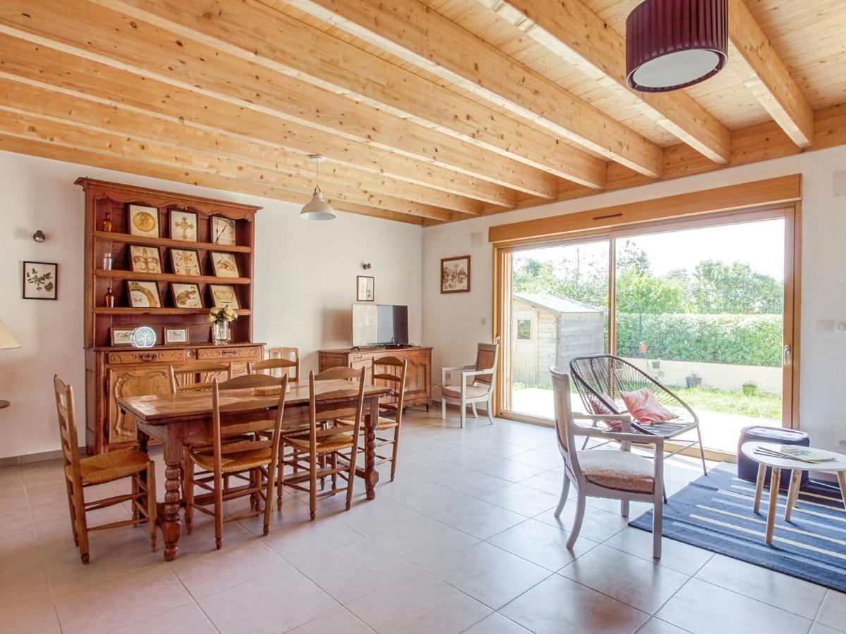 Pleasant Cottage In Challerange Ngoại thất bức ảnh